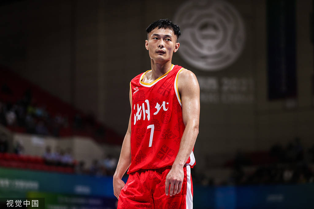 转折点!芝加哥公牛防线松动;CBA常规赛集结日攻防权衡;引发热议;阵容厚度经受考验(芝加哥公牛吧百度贴吧) 转折点!芝加哥公牛防线松动;CBA常规赛集结日攻防权衡;引发热议;阵容厚度经受考验(芝加哥公牛吧百度贴吧)