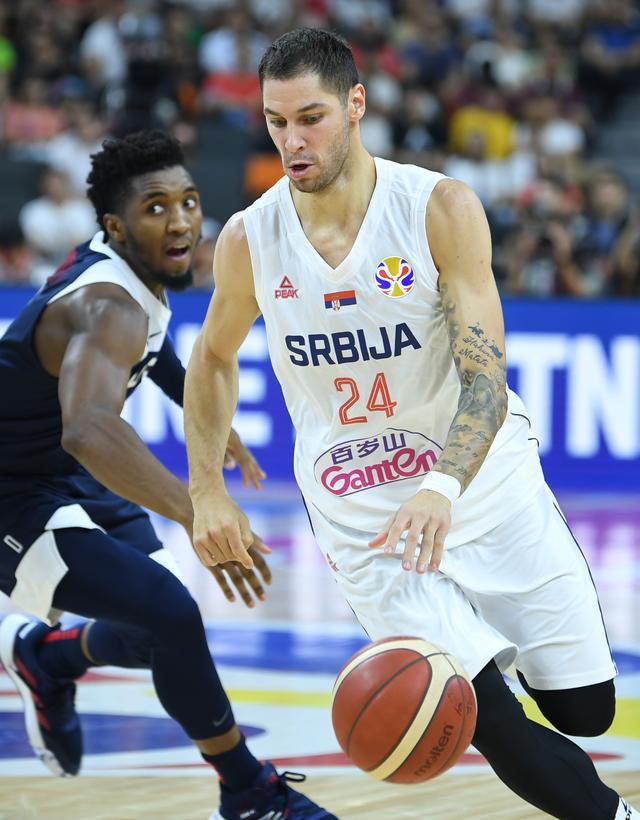 YABO- 浓眉哥关键节点连败,塞尔维亚队带队取胜了吗 